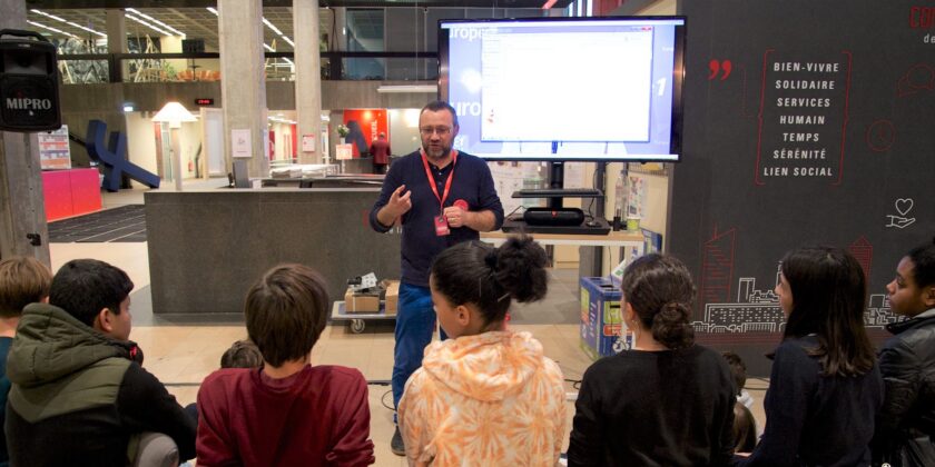 Éducation aux médias numériques – Inscription au Webinaire Fréquence Écoles